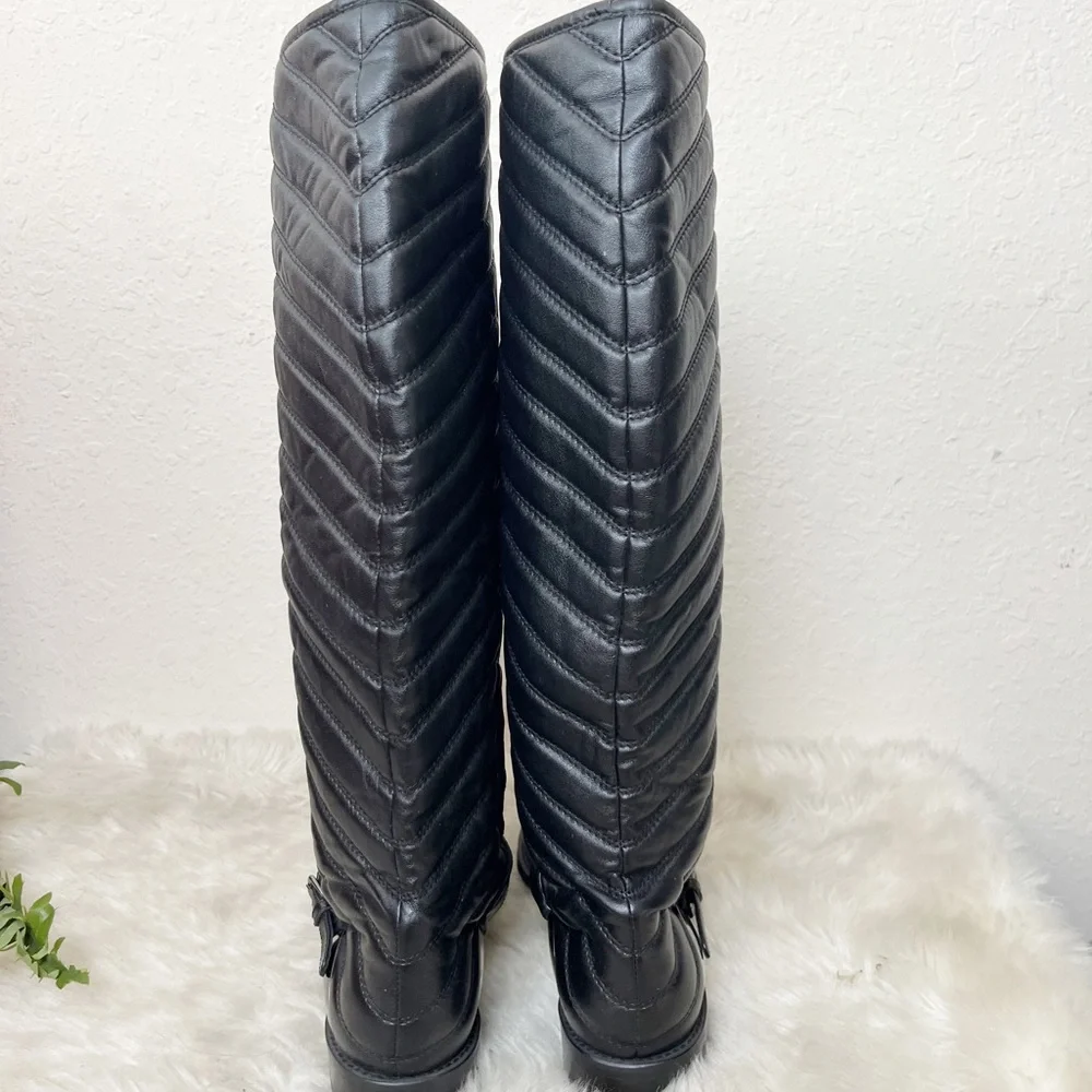 Stuart Weitzman Raceway Black Leather Tall Riding Boots Chevron Quilted Size 8 - Picture 2 of 6